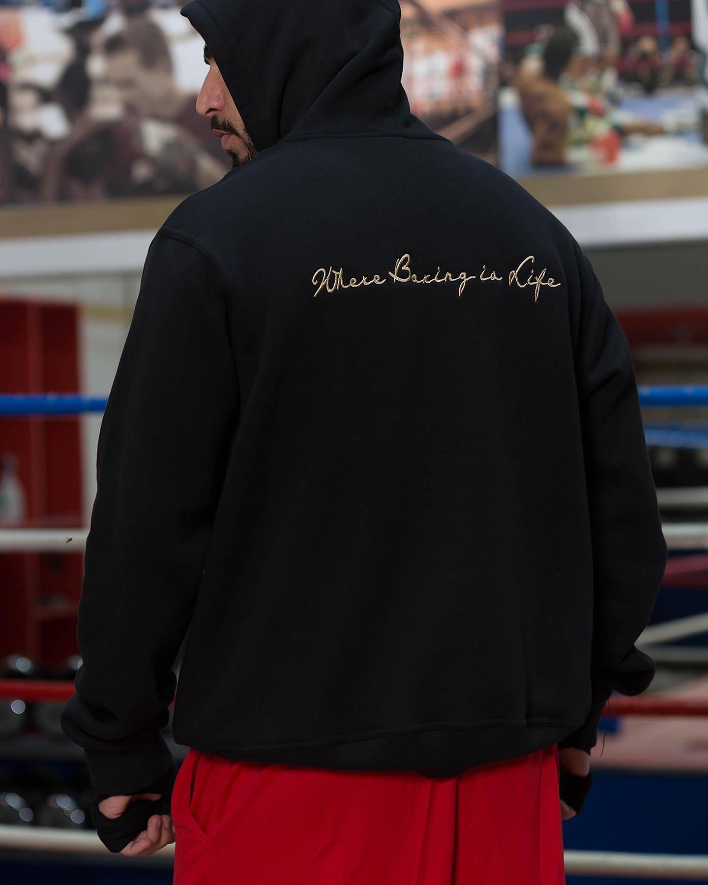 man, boxing ring, Round 10 Hoodie.